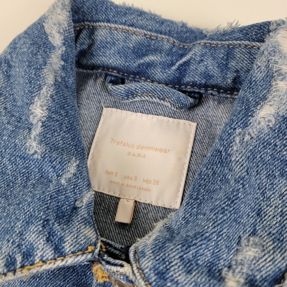 Zara Light Blue Distressed Puff-Shoulder Cropped Jean Jacket - Picture 2 of 12